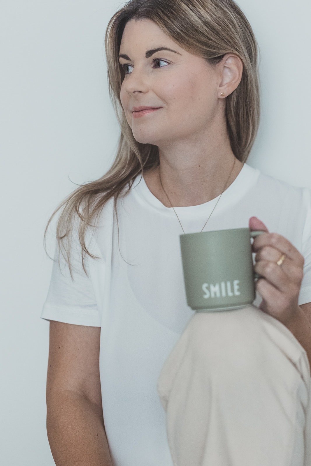 Dagmar Schäfer - Schrank trifft Stil Dagmar Schäfer mit Smile-Tasse