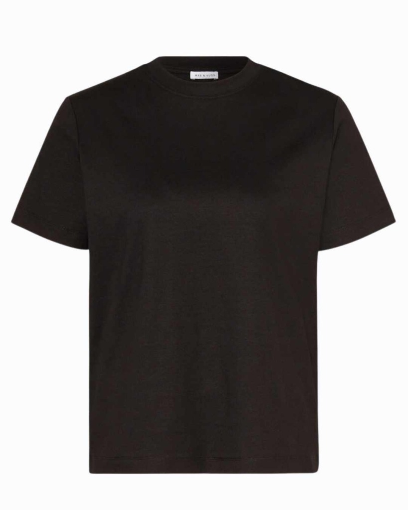 schwarzes T-Shirt